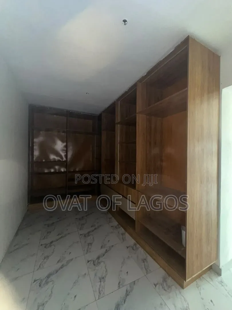 5bdrm Duplex in Orchid, Lekki Expressway for sale in Lekki Expressway