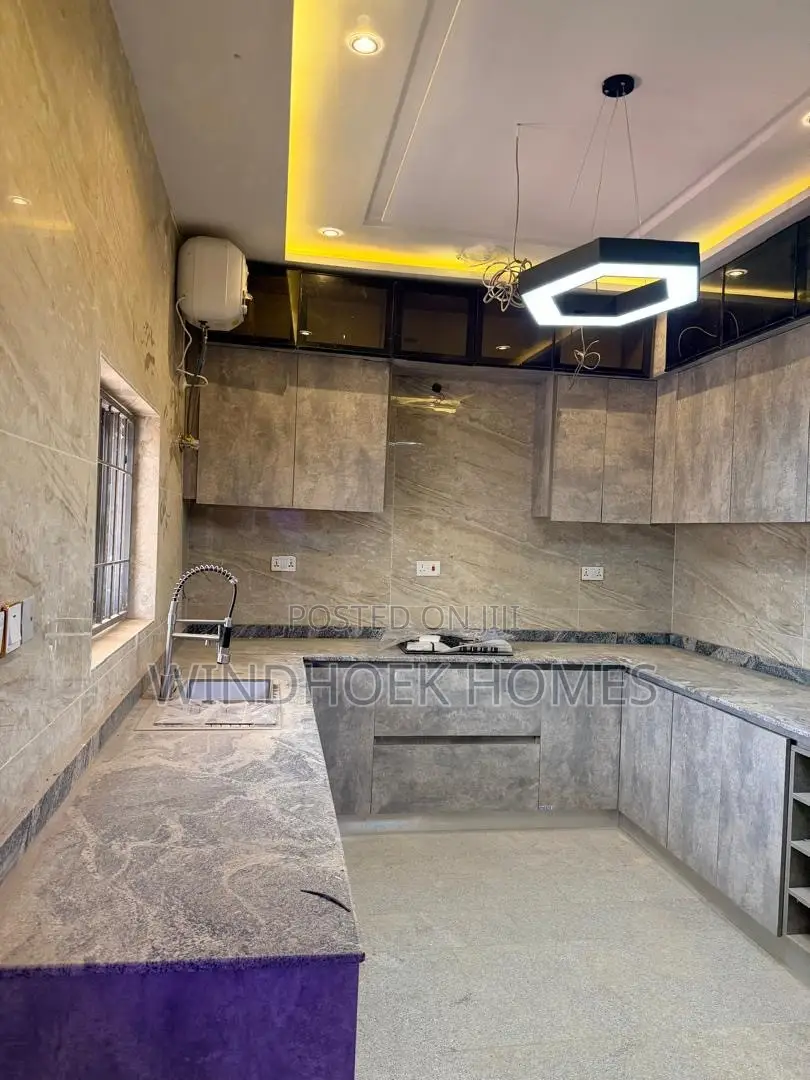 4bdrm Duplex in Guzape District for sale in Guzape District