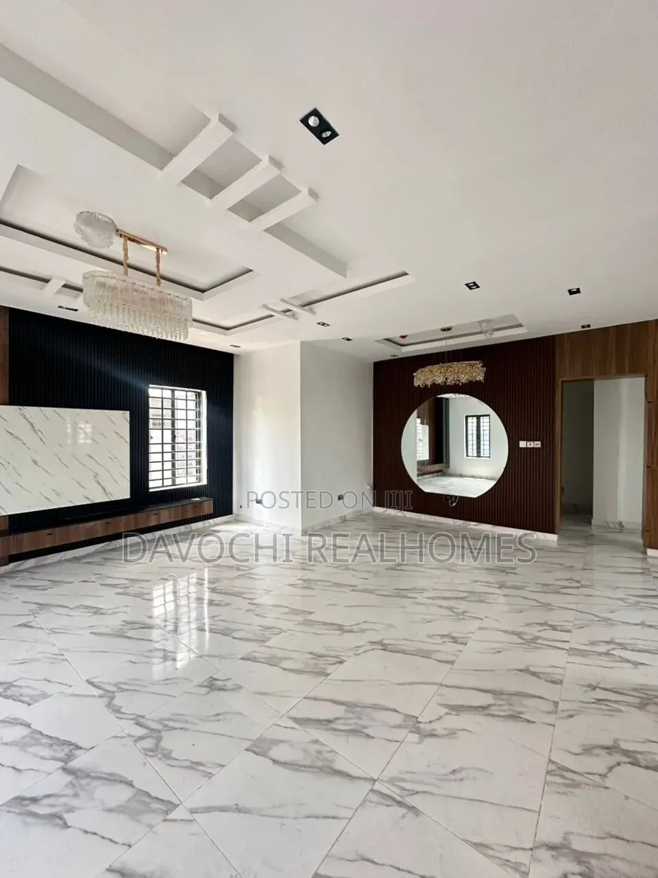 5bdrm Duplex in Ikate for sale in Ikate