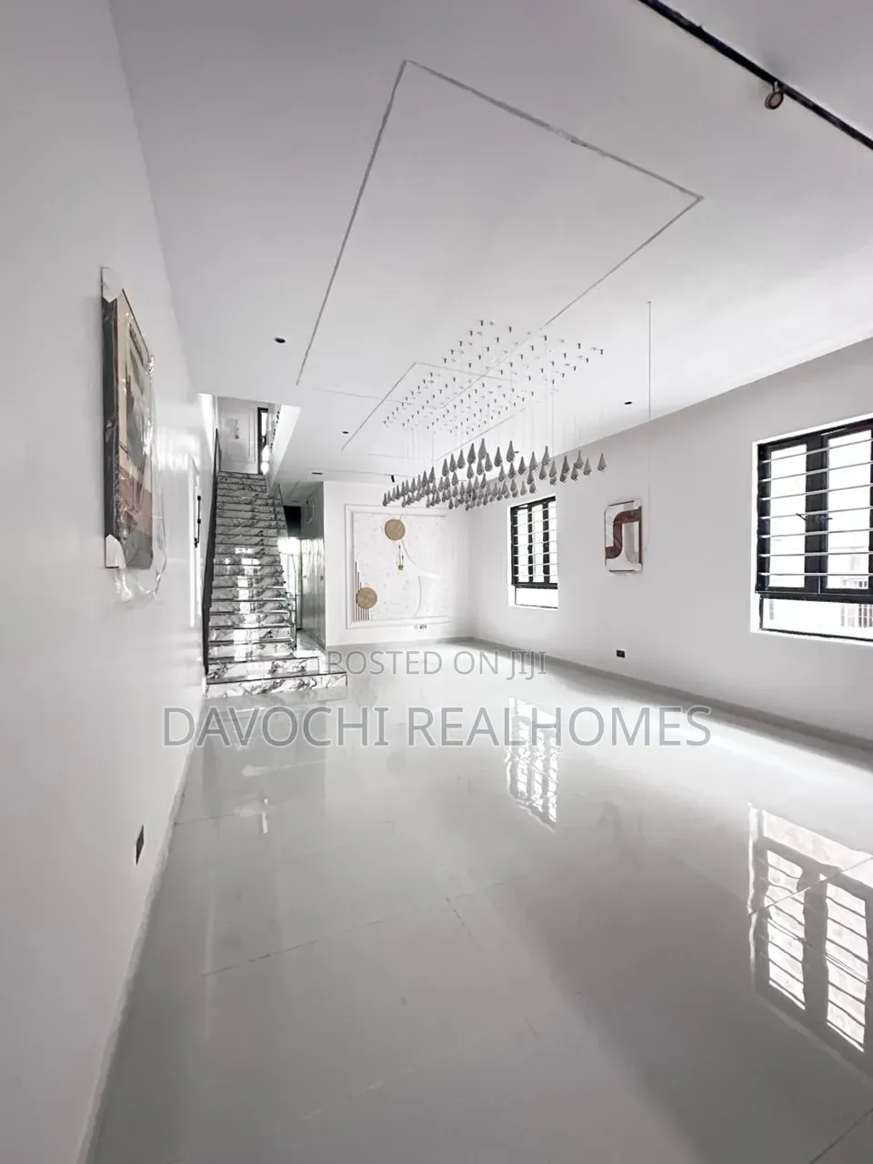 5bdrm Duplex in Off Lekki-Epe Expressway for sale in Off Lekki-Epe Expressway
