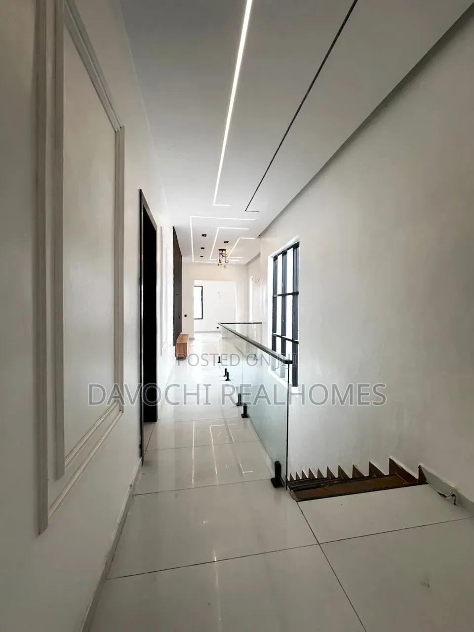 5bdrm Duplex in Off Lekki-Epe Expressway for sale in Off Lekki-Epe Expressway