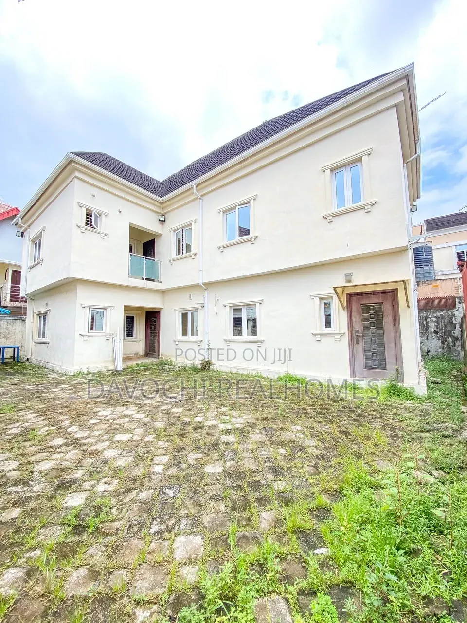 2bdrm Apartment in Ikota for sale in Ikota