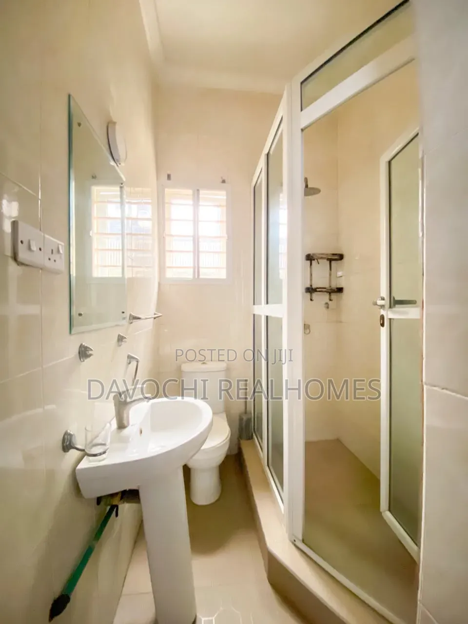 2bdrm Apartment in Ikota for sale in Ikota