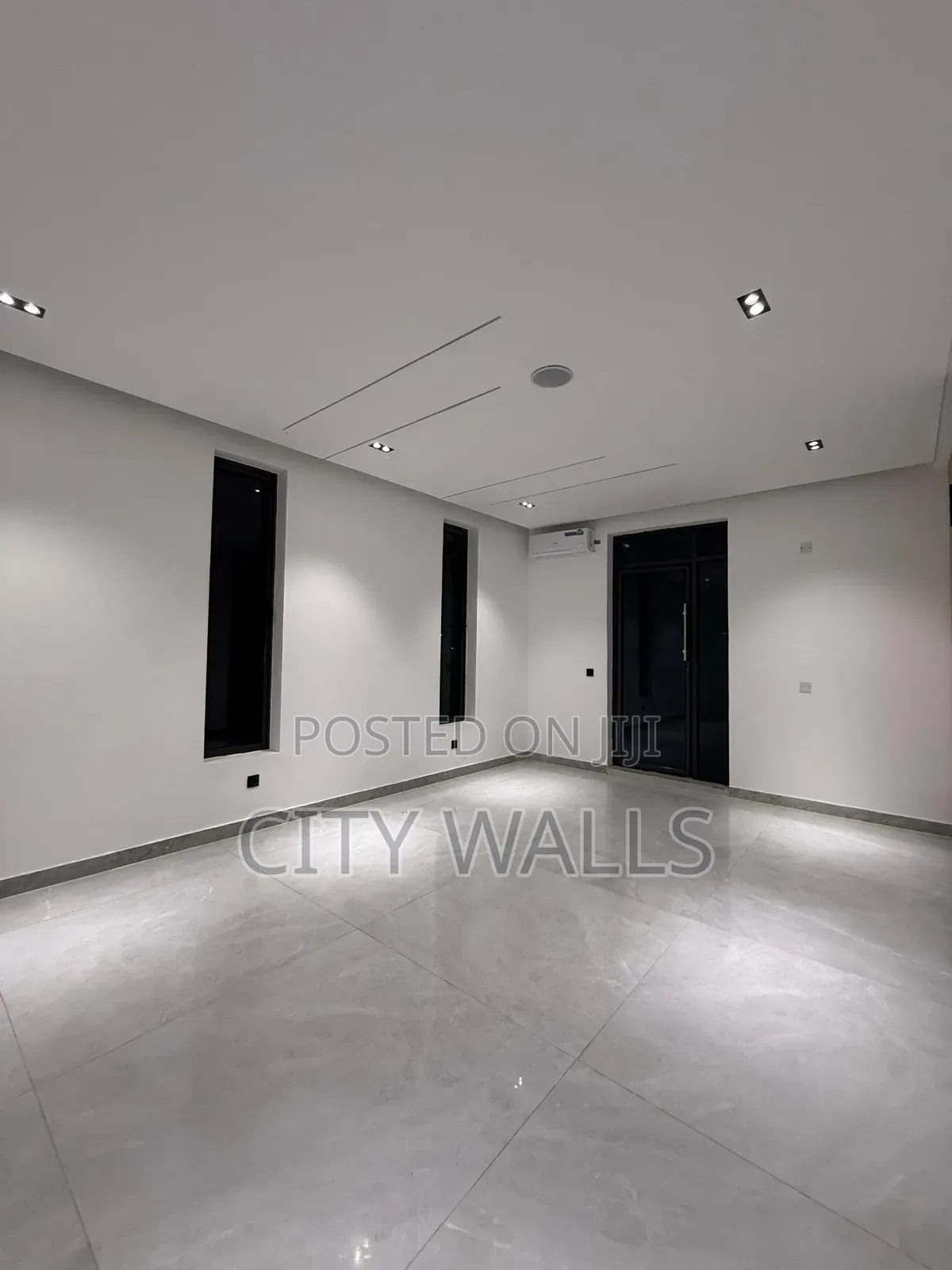 5bdrm Duplex in Cowrie Creeb, Ikate for sale in Ikate