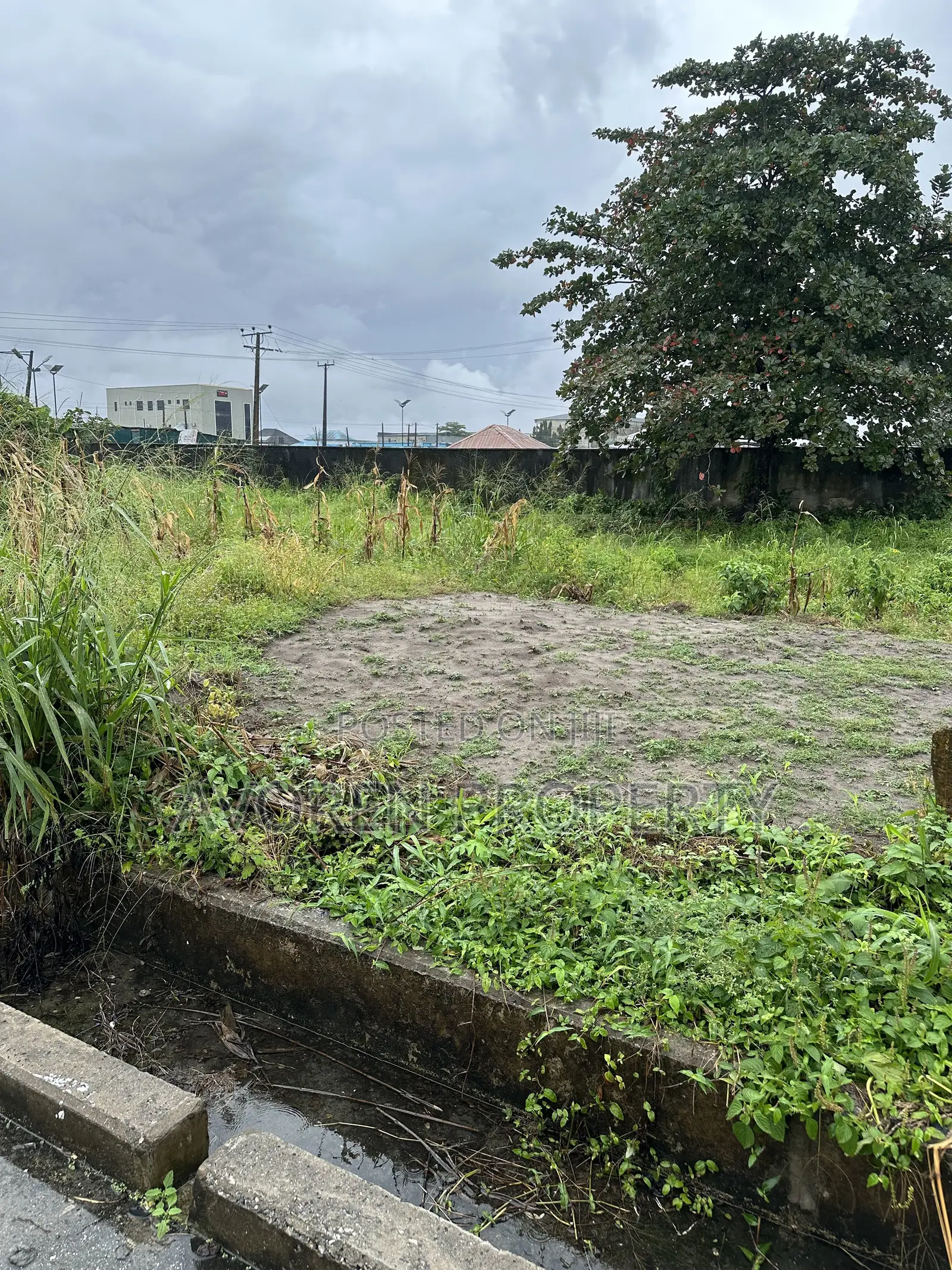 300 Square Meters in Ibeju