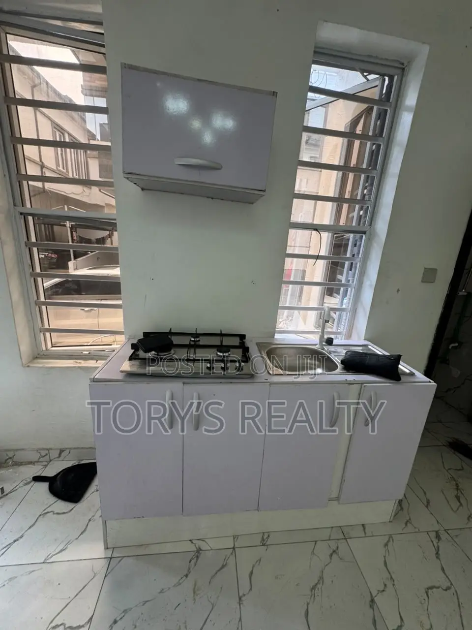 Studio Apartment in Lekki Phase 2 for rent in Lekki Phase 2