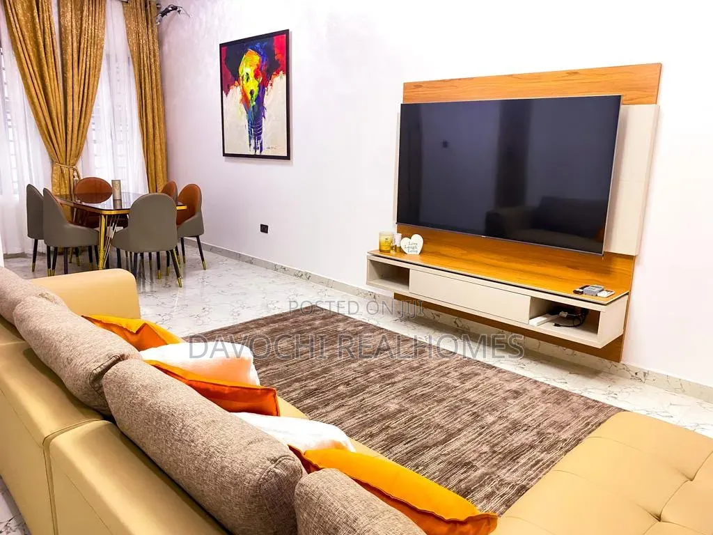 Furnished 4bdrm Duplex in Chevron for rent in Chevron