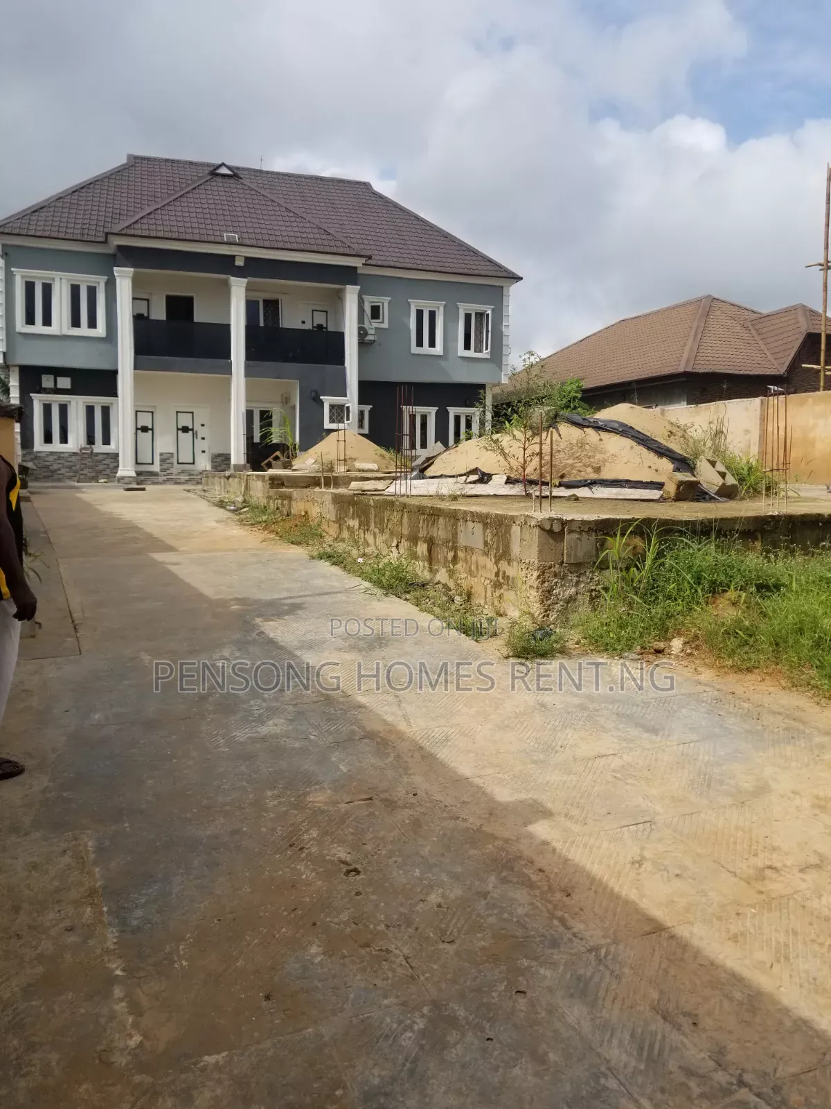 2bdrm Block of Flats in Makogi Magboro, Obafemi-Owode for sale in Obafemi-Owode