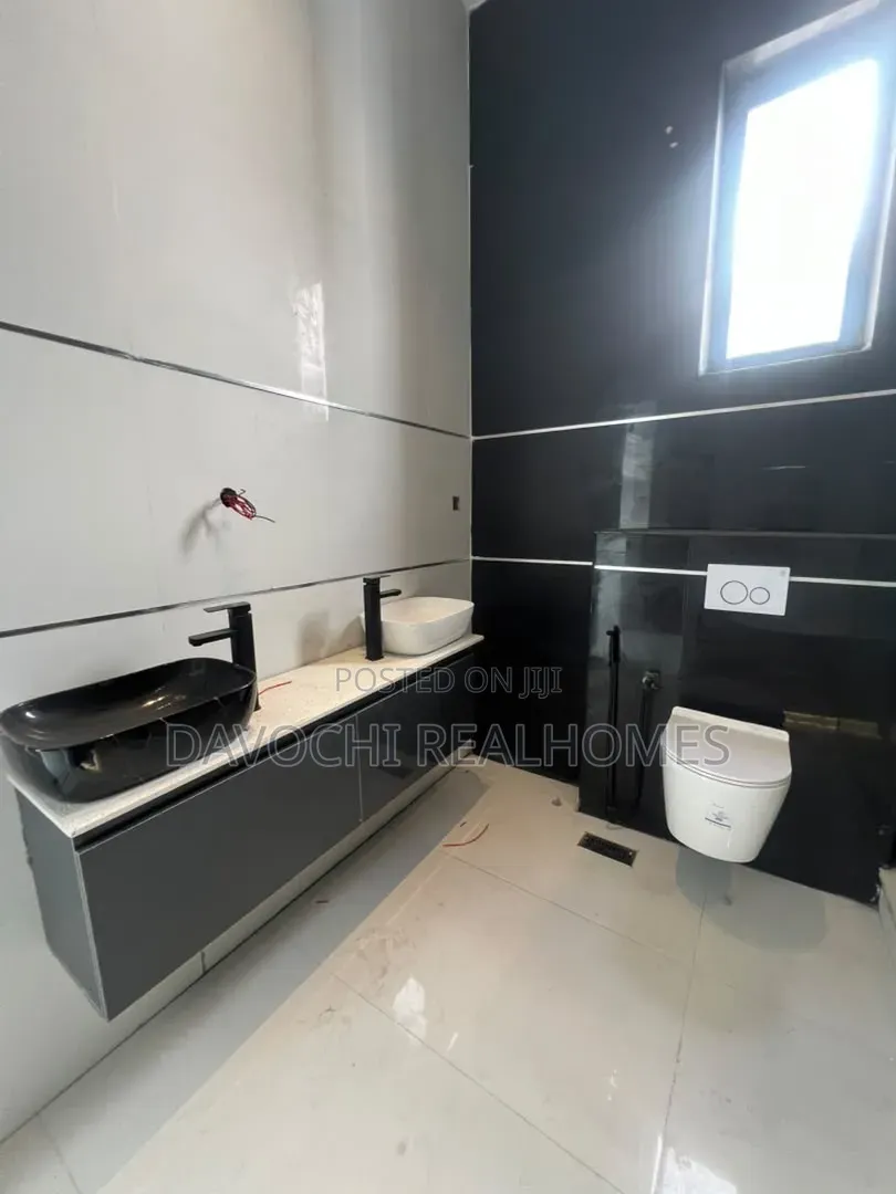 5bdrm Duplex in Off Lekki-Epe Expressway for rent in Off Lekki-Epe Expressway