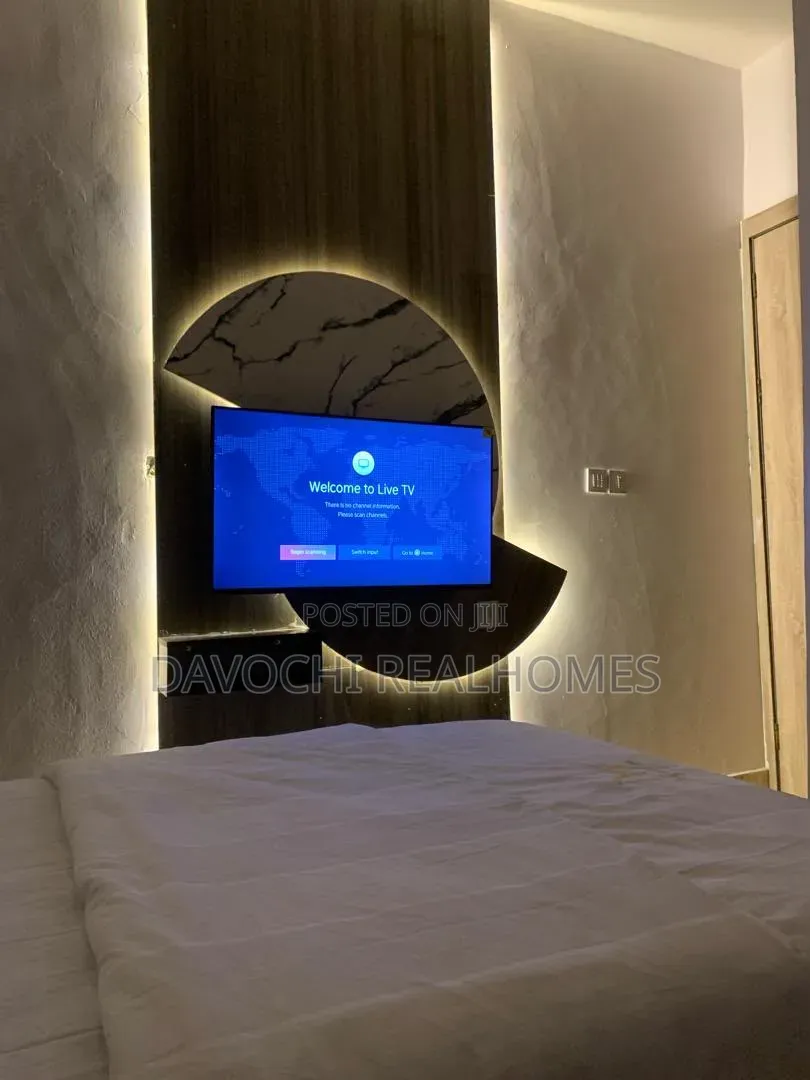 Furnished 4bdrm Duplex in Chevron for rent in Chevron