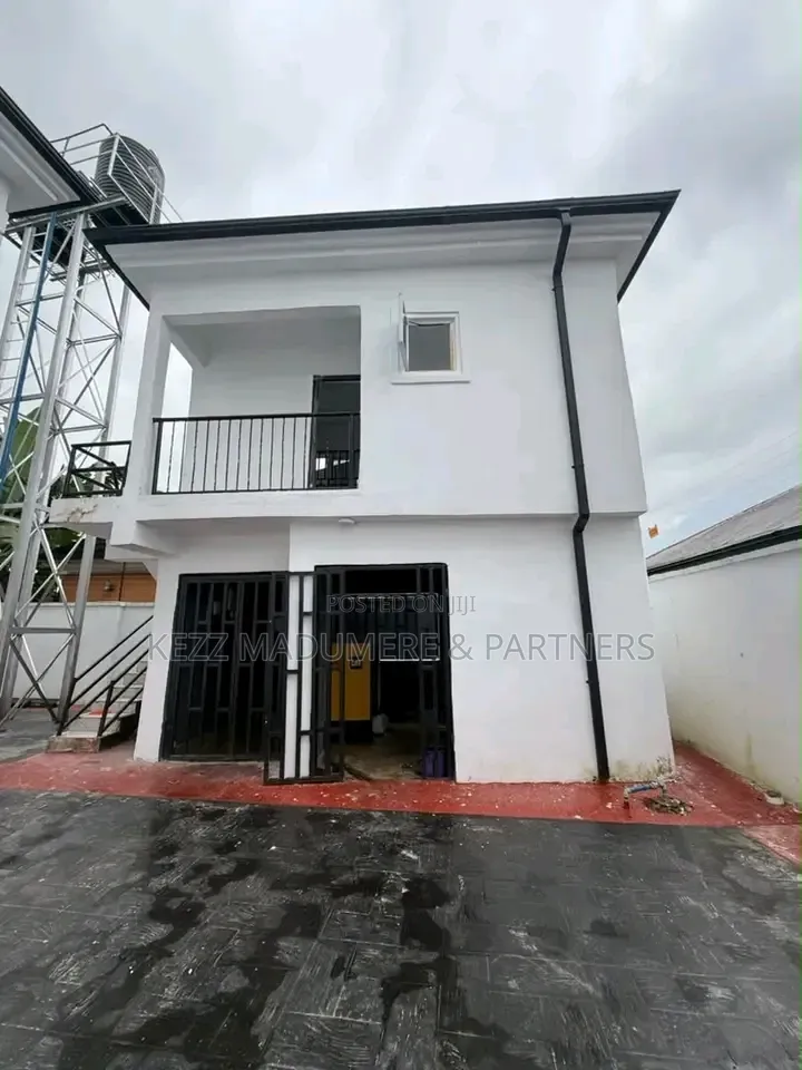 6bdrm Duplex in Iwofe Ada George, New Layout for sale in New Layout