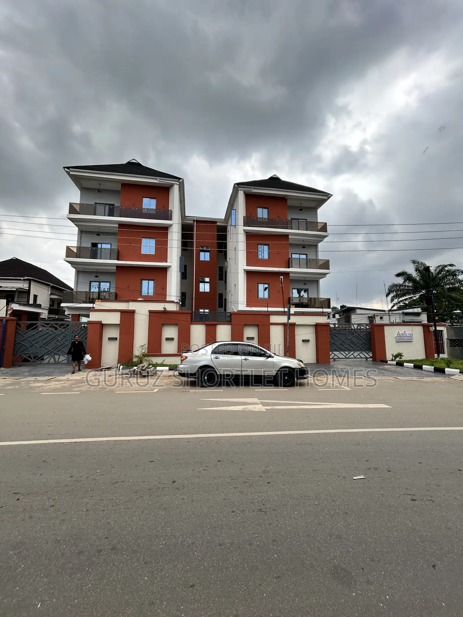 Luxuriously 3bedroom Flat With a Maid's Room at Ikeja GRA in Ikeja GRA