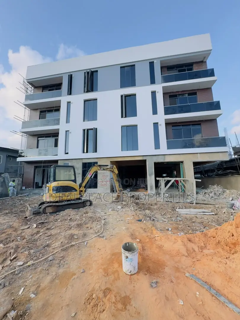3bdrm Apartment in Ikeja GRA for sale in Ikeja GRA