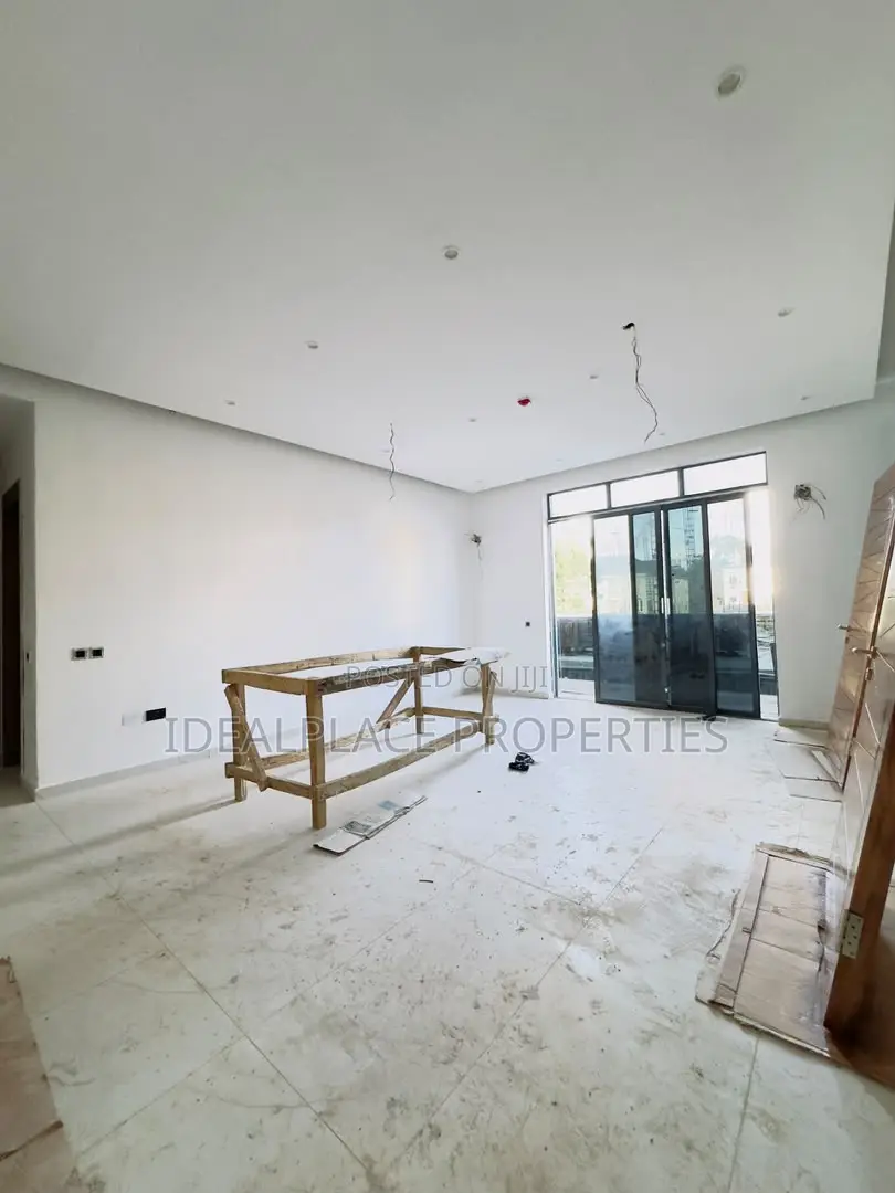 3bdrm Apartment in Ikeja GRA for sale in Ikeja GRA