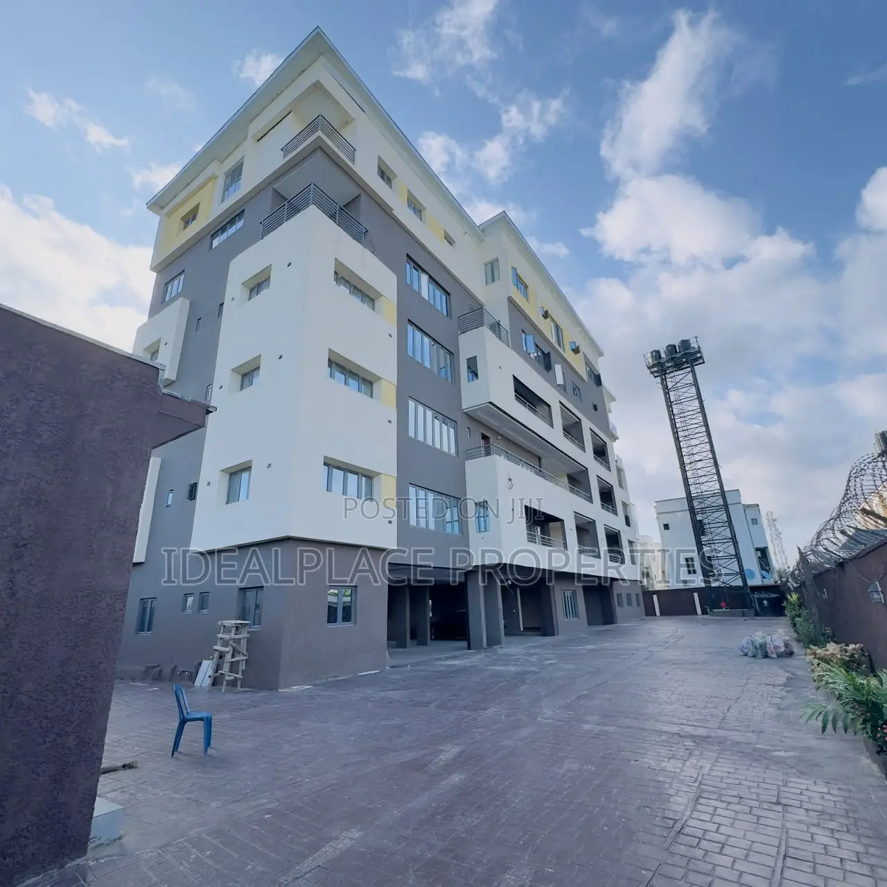 3bdrm Apartment in Ikeja GRA for sale in Ikeja GRA
