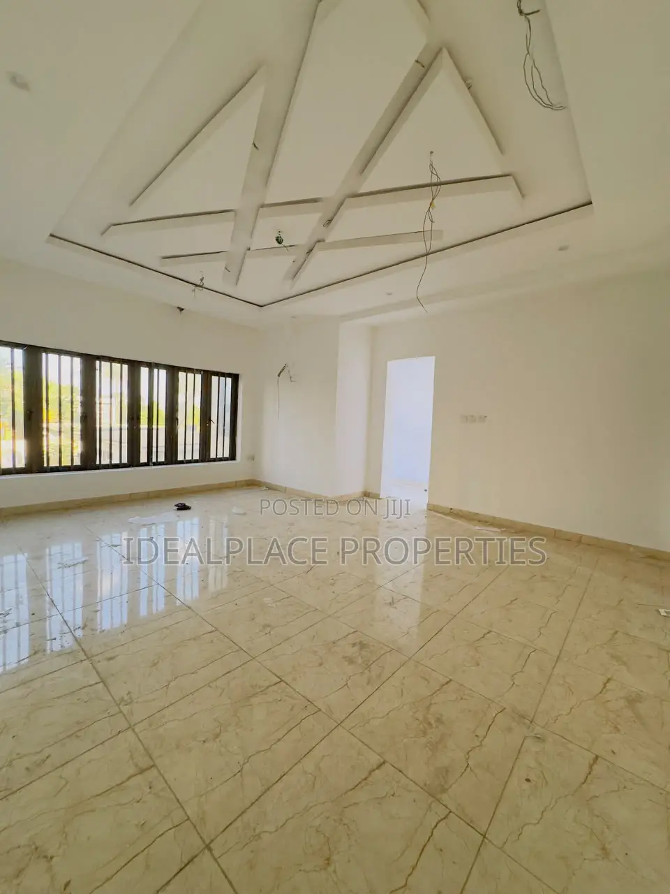 3bdrm Apartment in Ikeja GRA for sale in Ikeja GRA