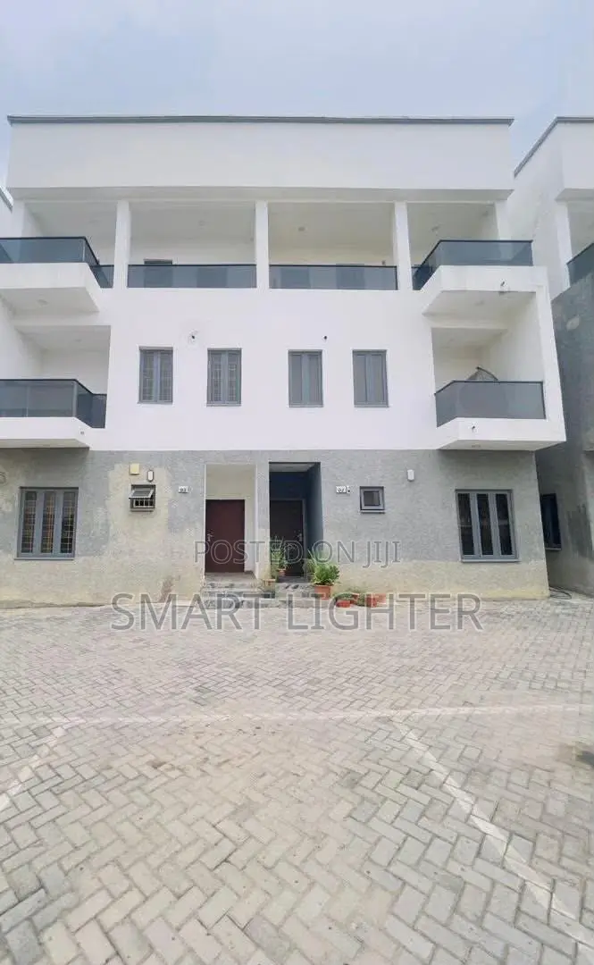 4bdrm Townhouse/Terrace in Jahi for sale in Jahi