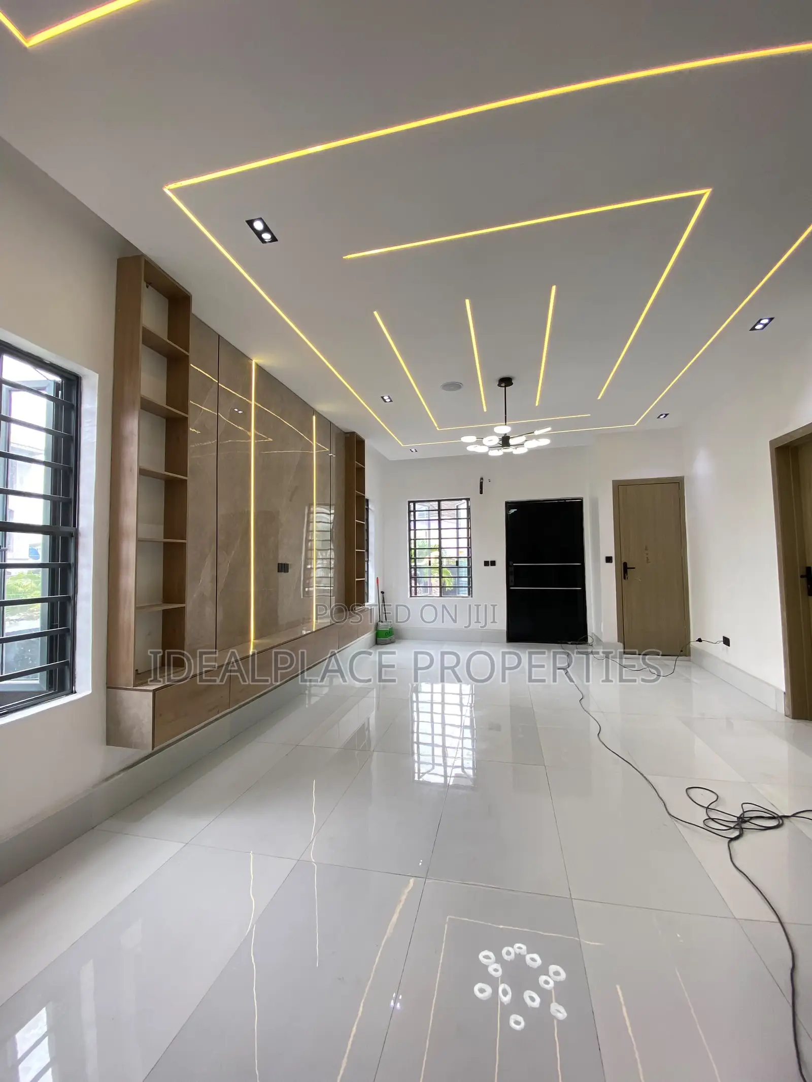 4bdrm Duplex in Sangotedo for sale in Sangotedo