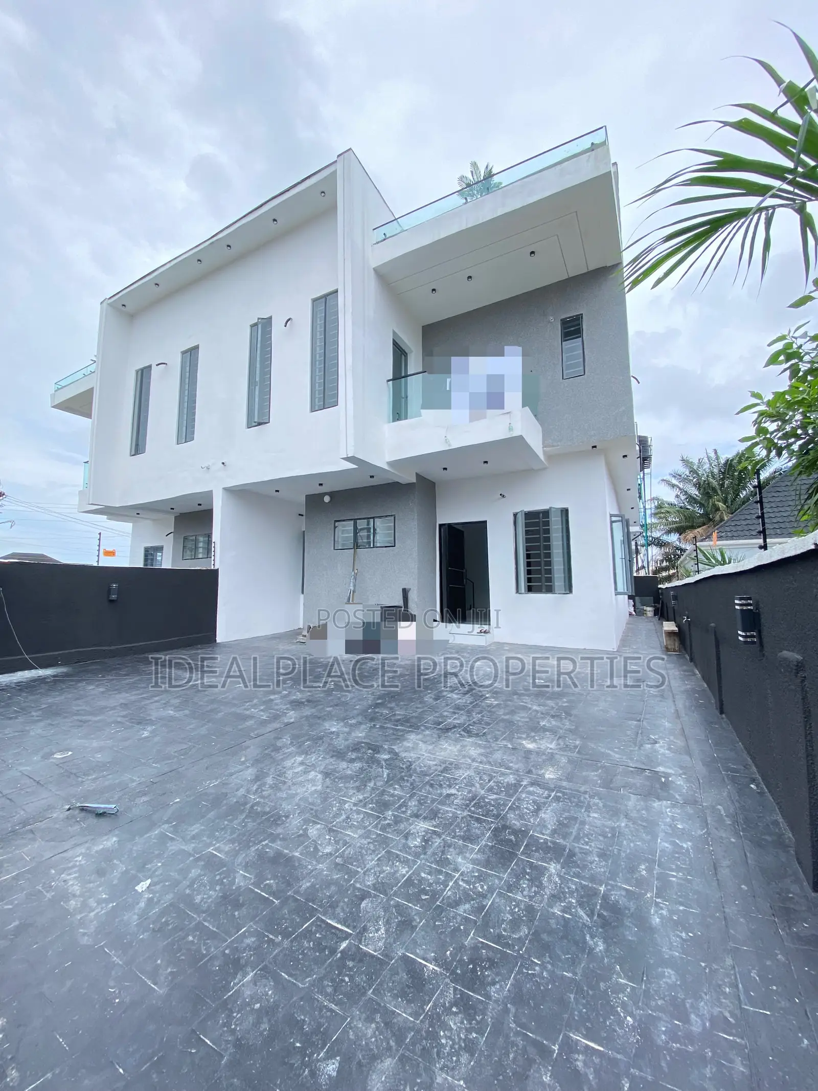 4bdrm Duplex in Sangotedo for sale in Sangotedo
