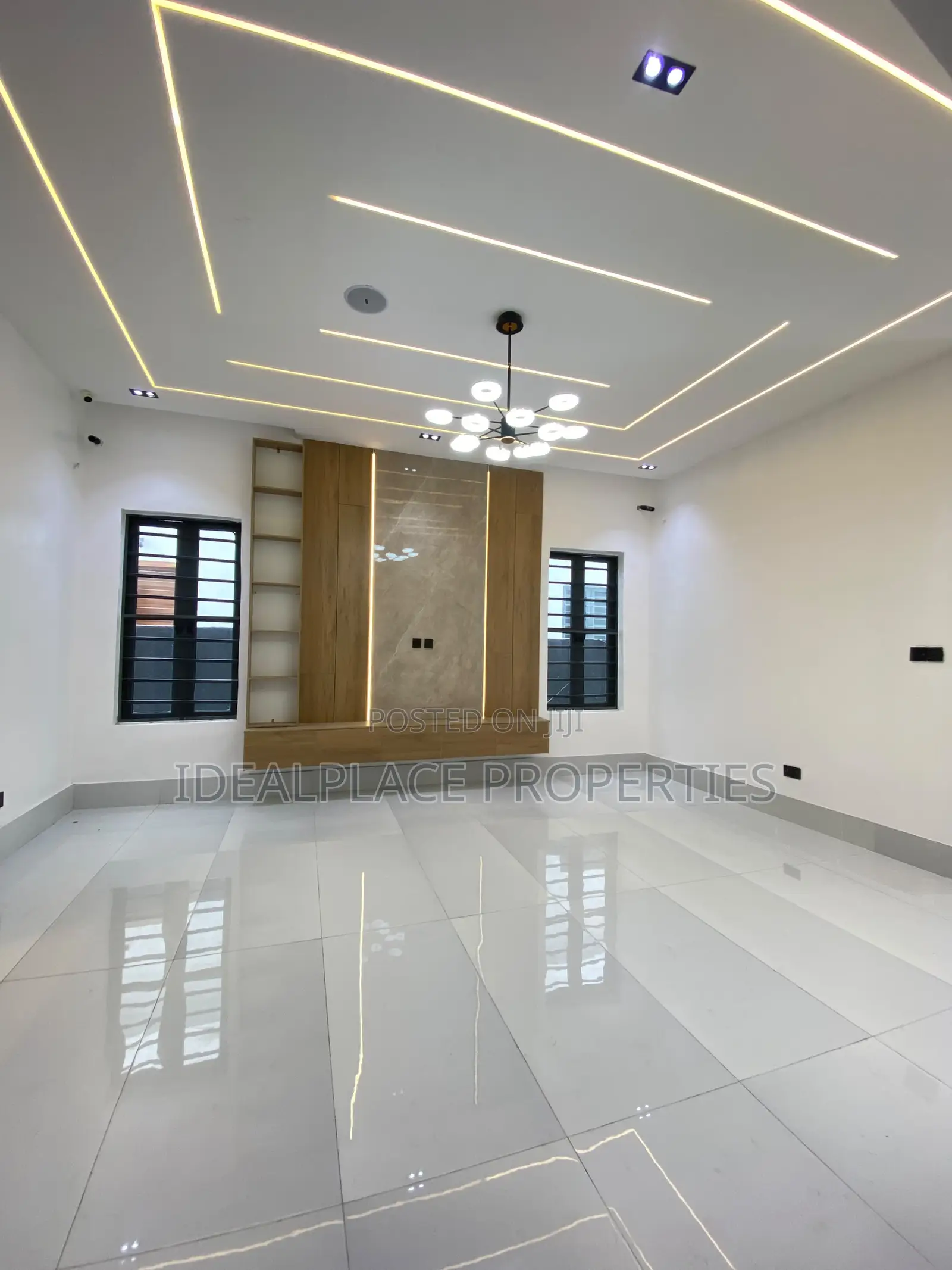 4bdrm Duplex in Sangotedo for sale in Sangotedo