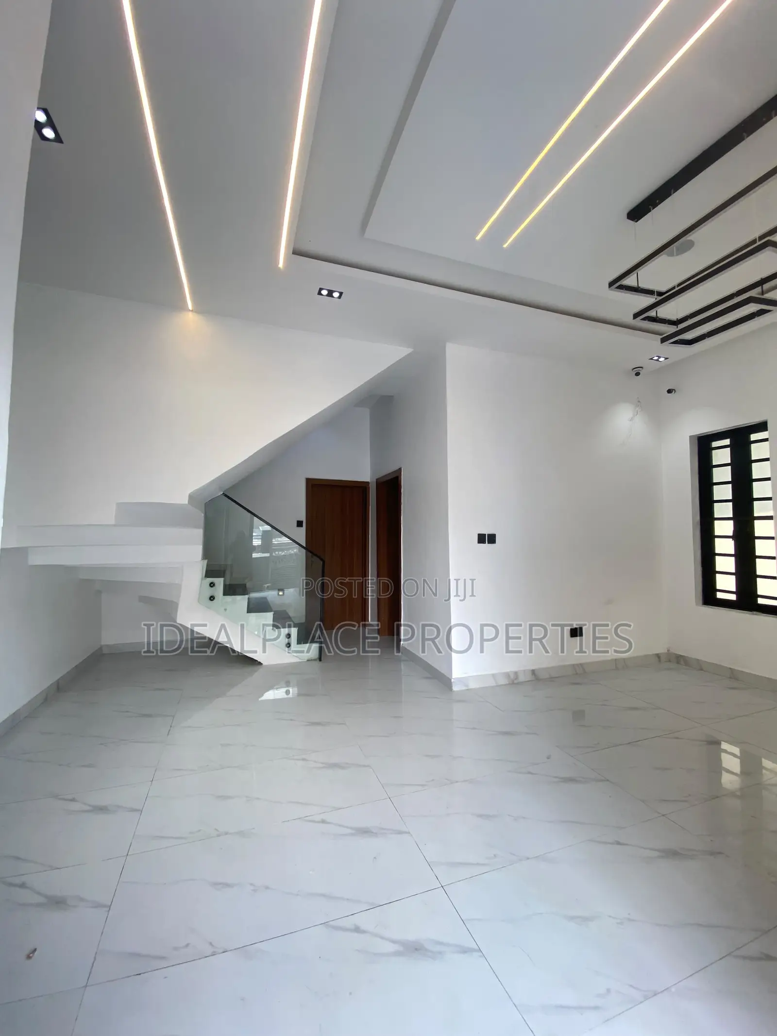 4bdrm Duplex in Sangotedo for sale in Sangotedo