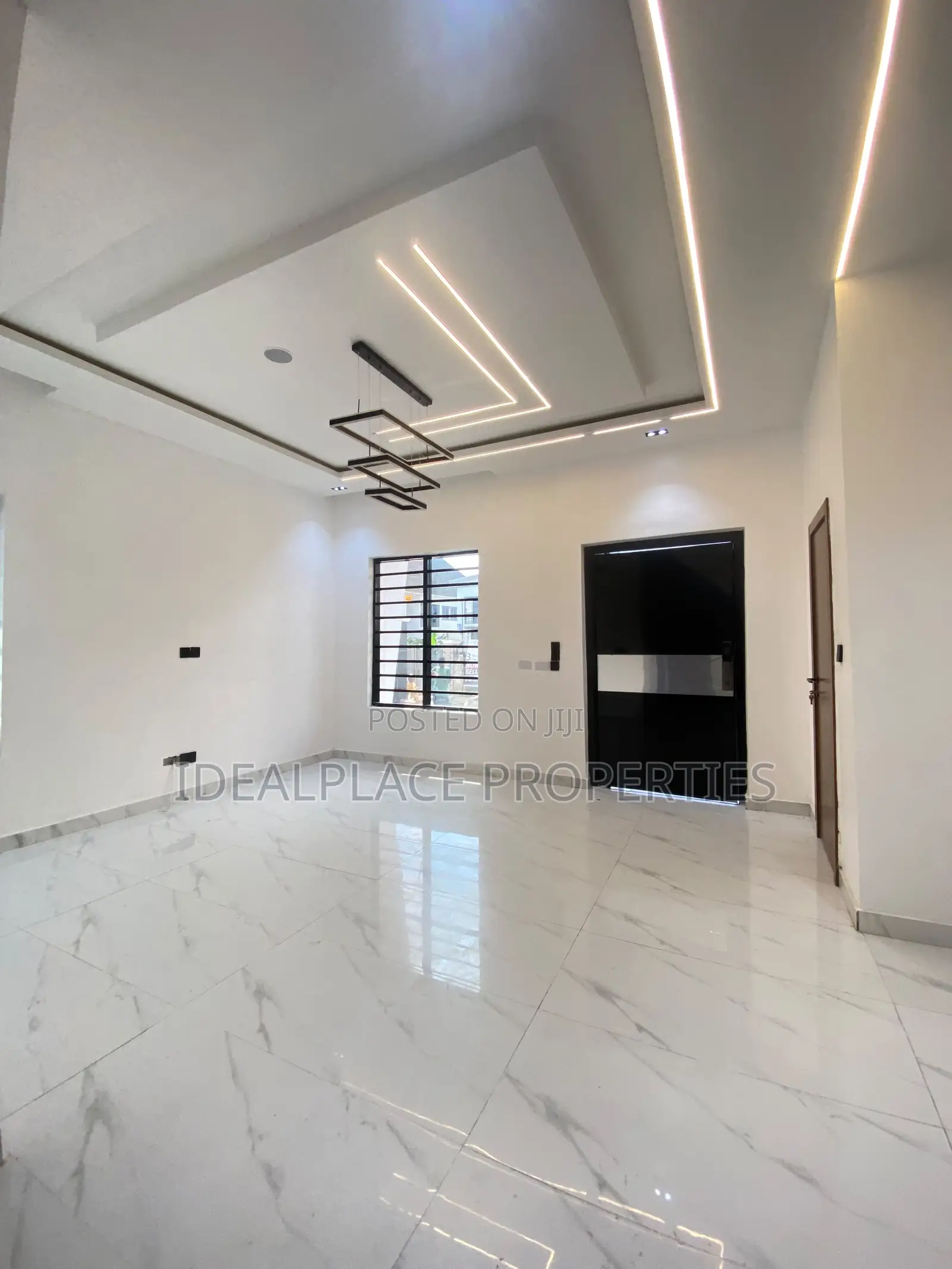4bdrm Duplex in Sangotedo for sale in Sangotedo