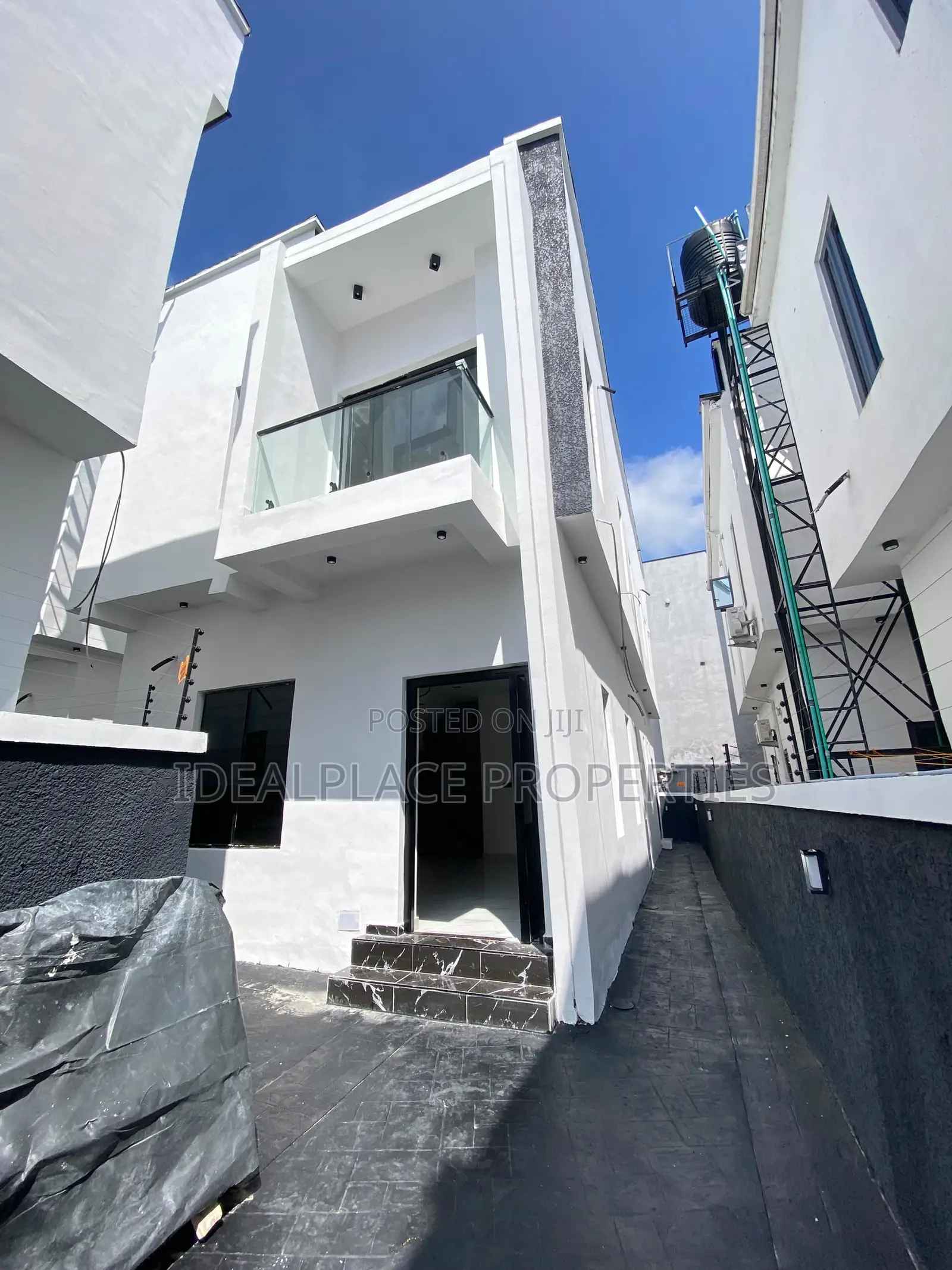 4bdrm Duplex in Sangotedo for sale in Sangotedo