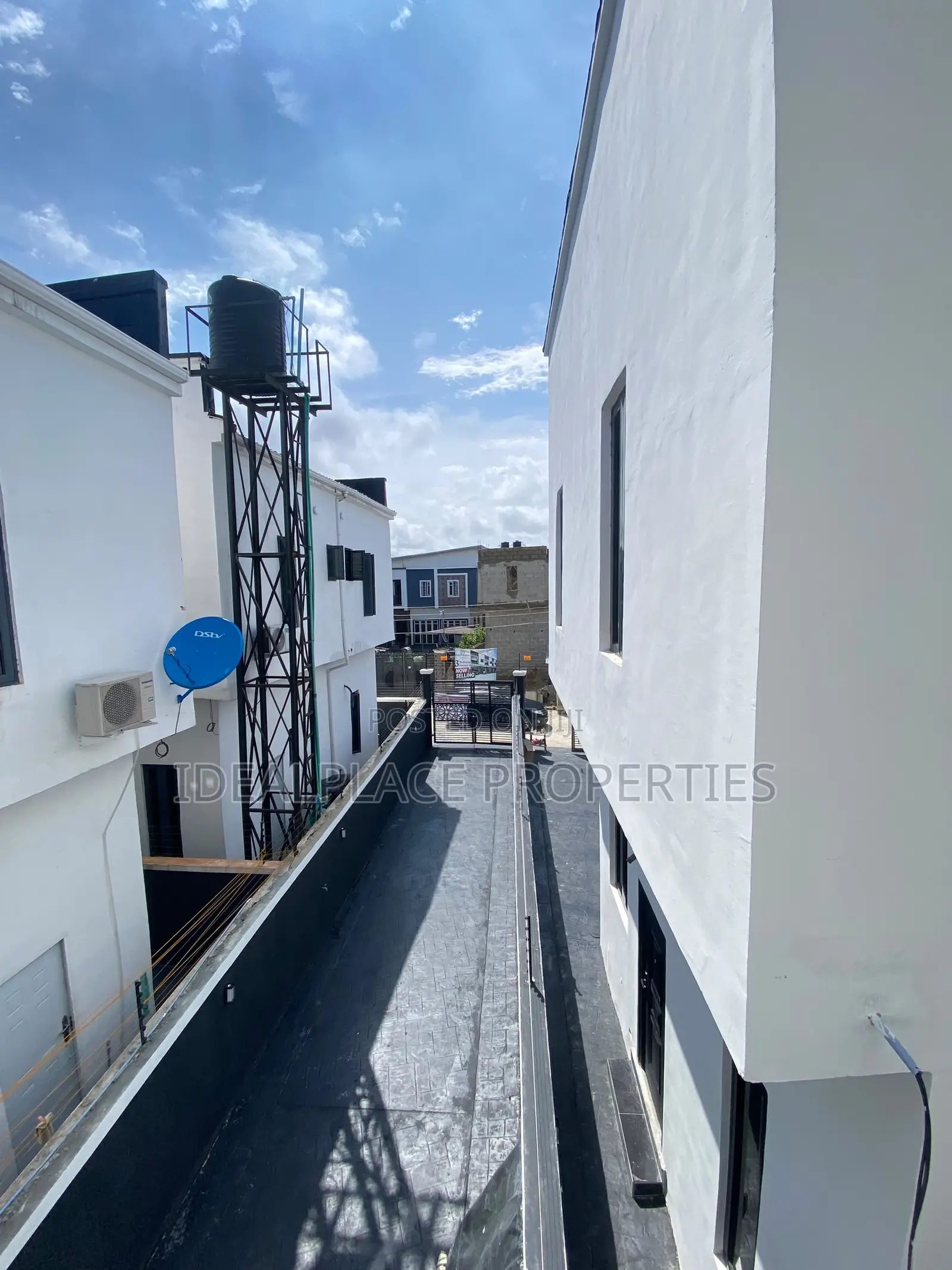 4bdrm Duplex in Sangotedo for sale in Sangotedo
