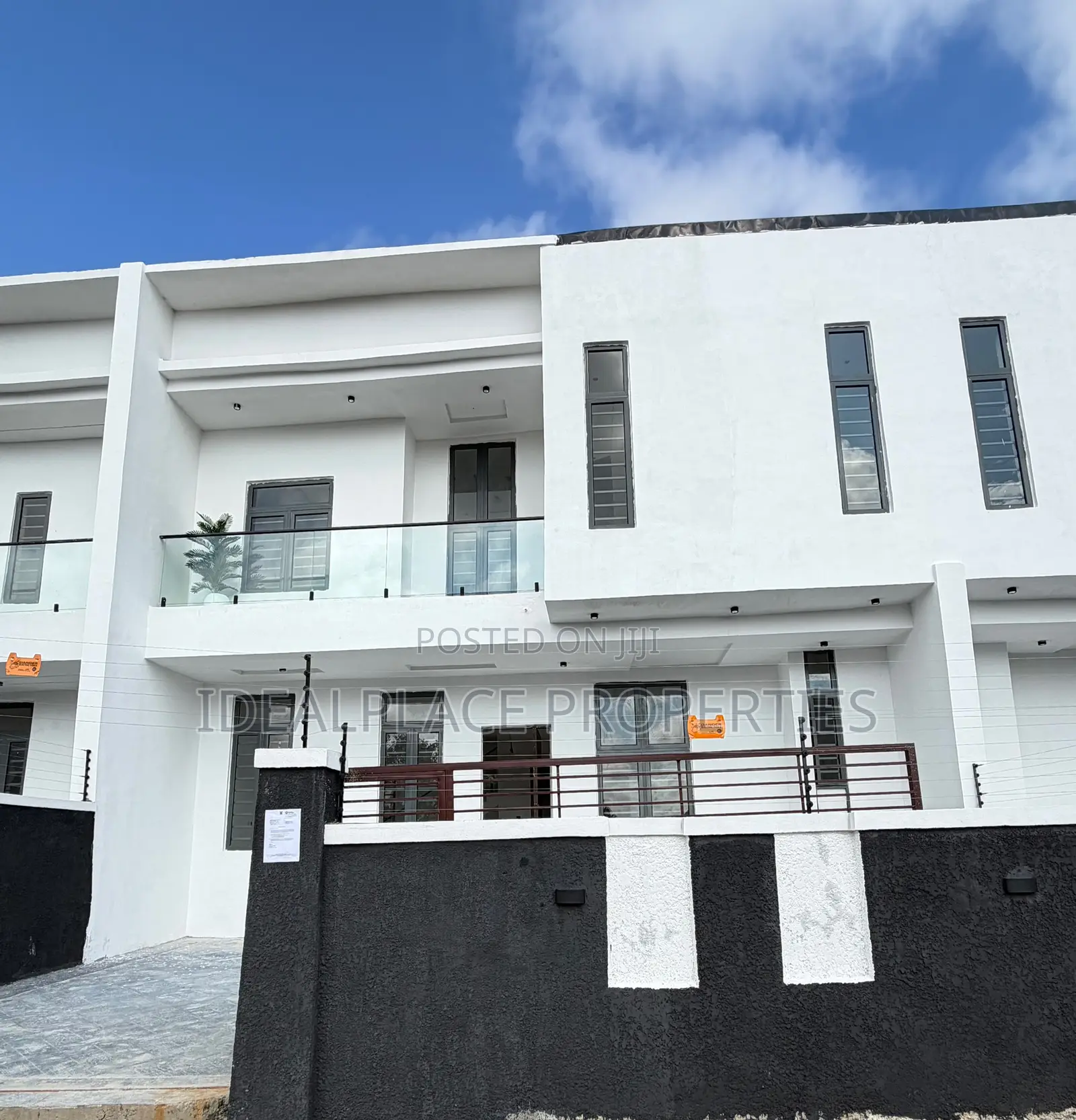3bdrm Duplex in Sangotedo for sale in Sangotedo