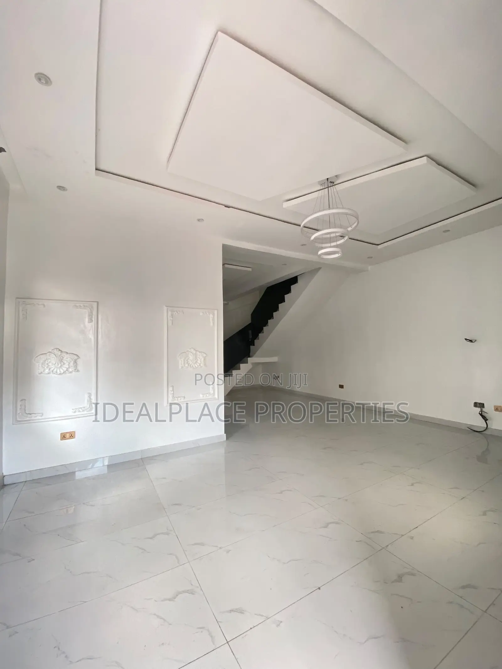 4bdrm Duplex in Sangotedo for sale in Sangotedo