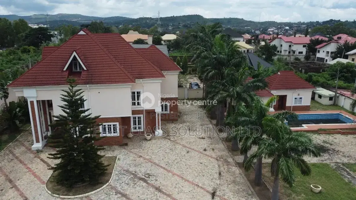 Furnished 5bdrm Duplex in Enugu State for sale in Enugu State
