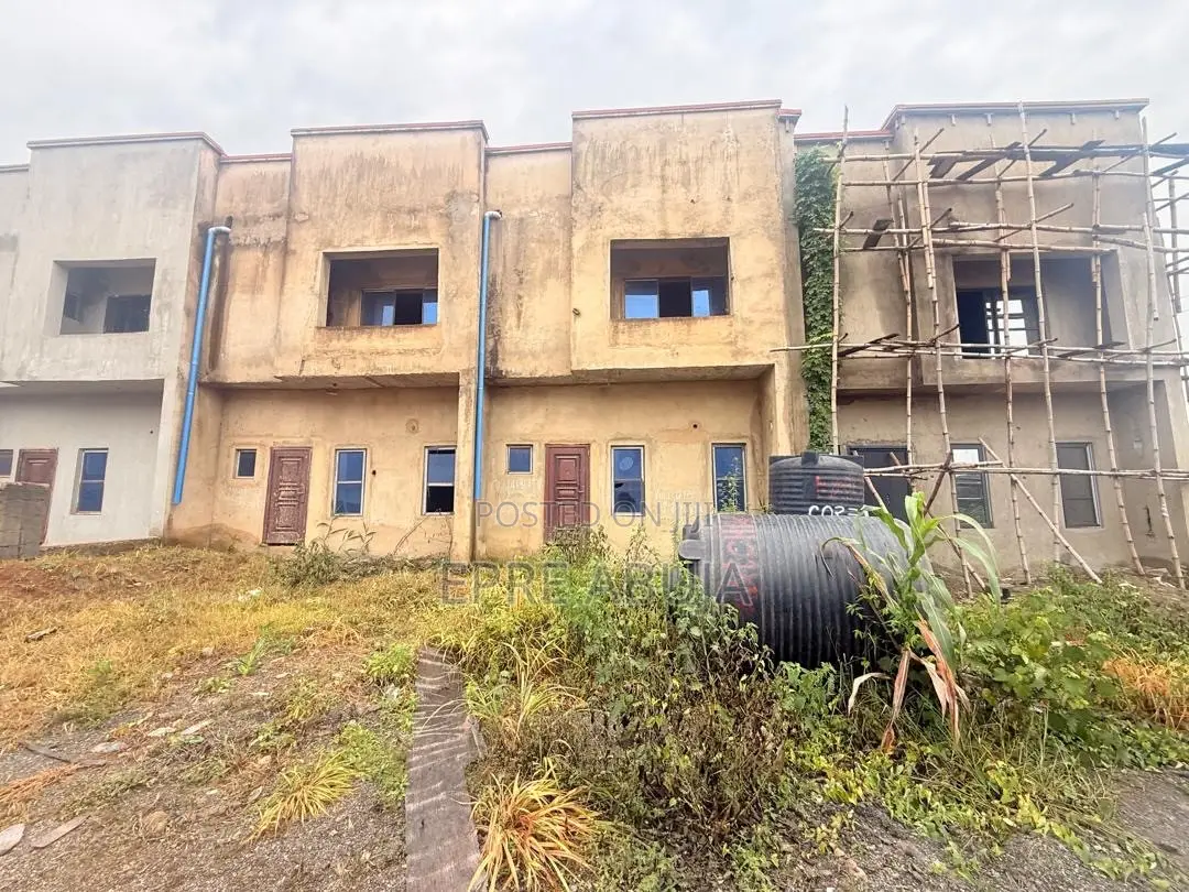 2bdrm Duplex in Kabusa for sale in Kabusa