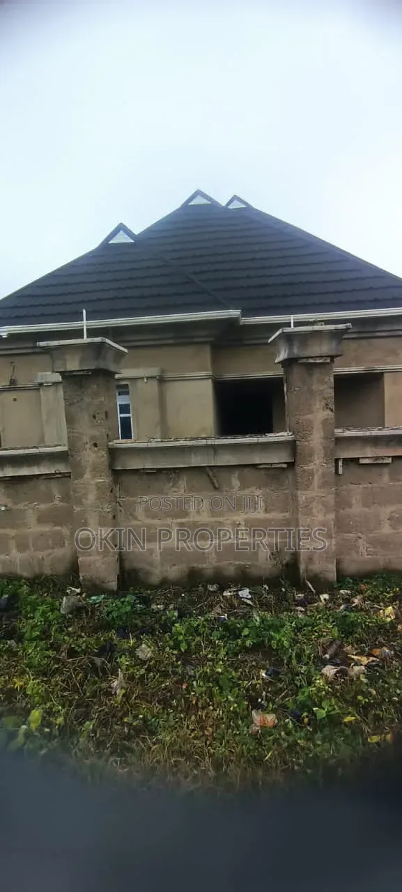 3bdrm Bungalow in Country Home, Osogbo for sale in Osogbo
