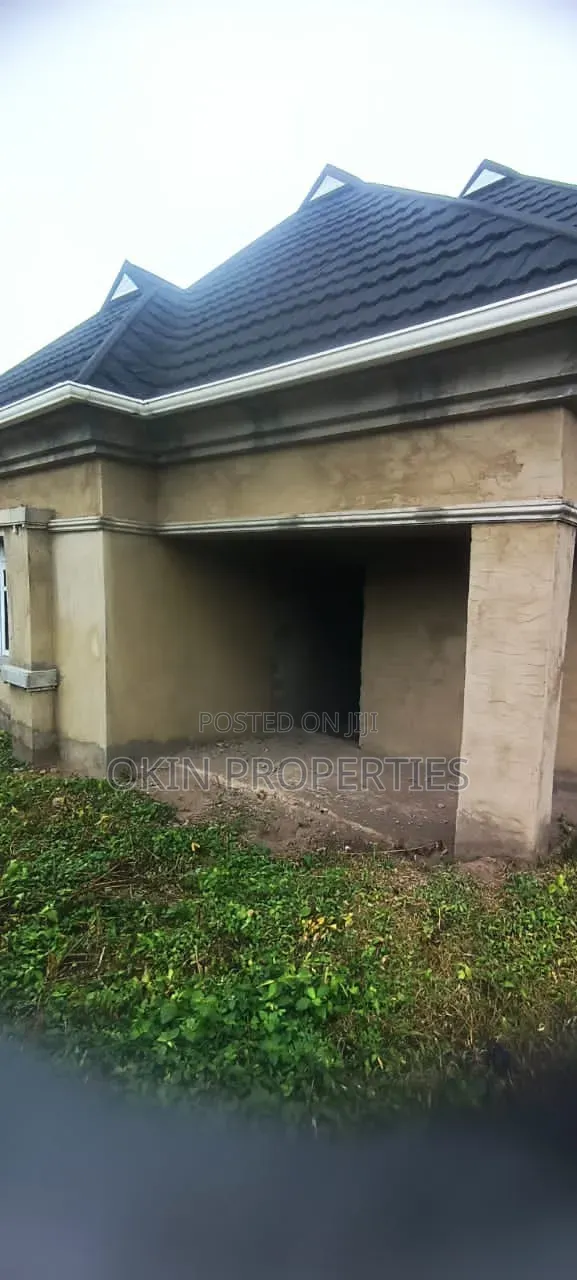 3bdrm Bungalow in Country Home, Osogbo for sale in Osogbo