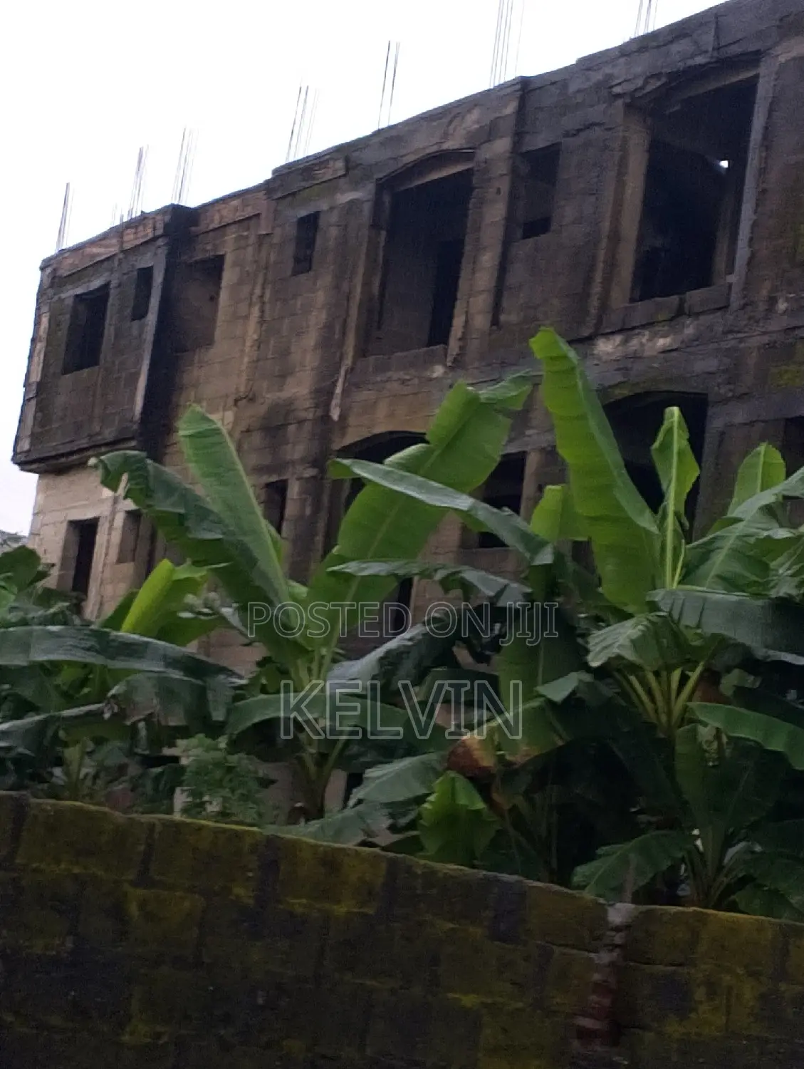 11bdrm House in Obiano Close, Aba South for sale in Aba South