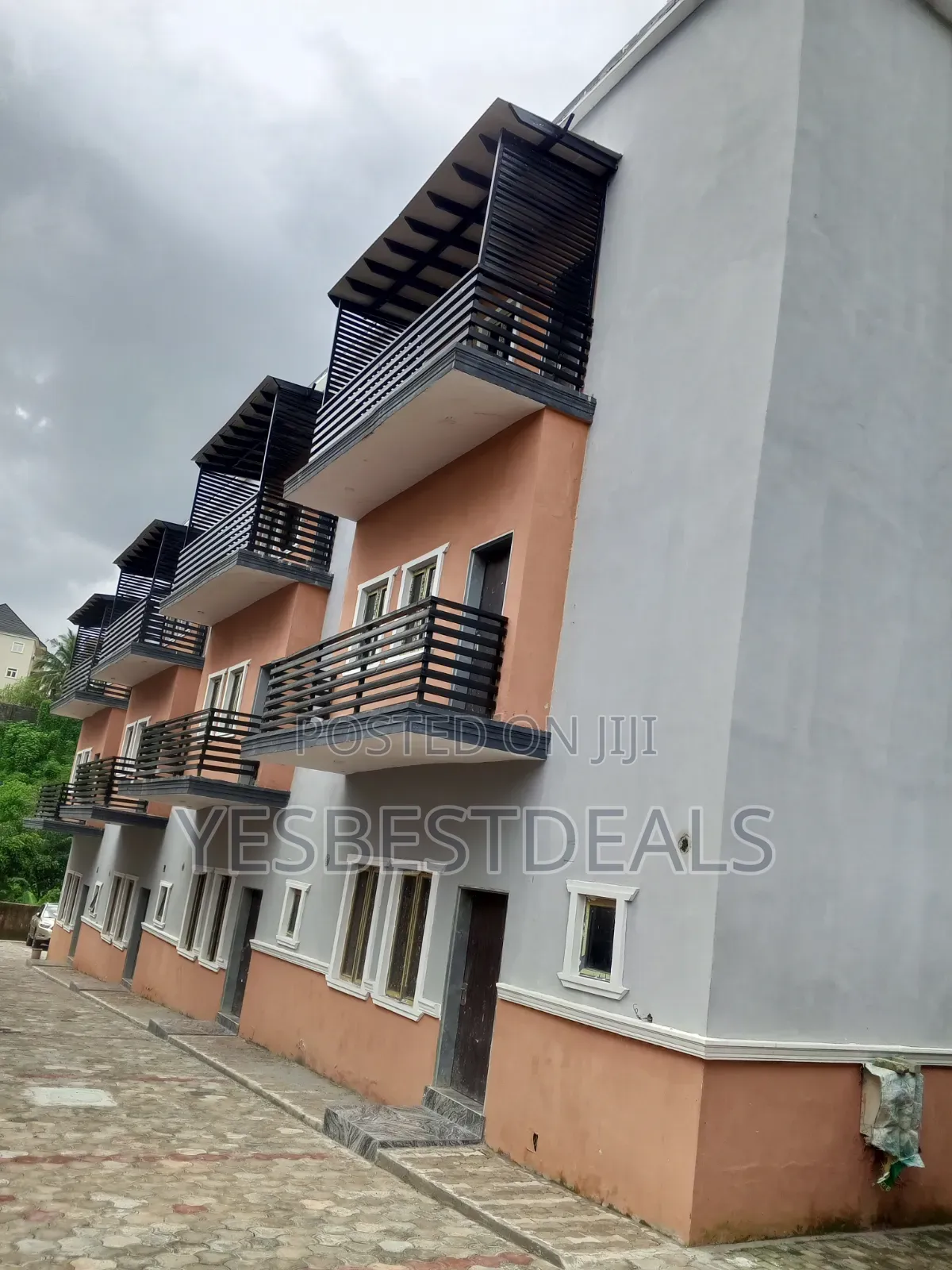 Furnished 4bdrm Townhouse / Terrace in Apo Resettlement for rent in Apo District