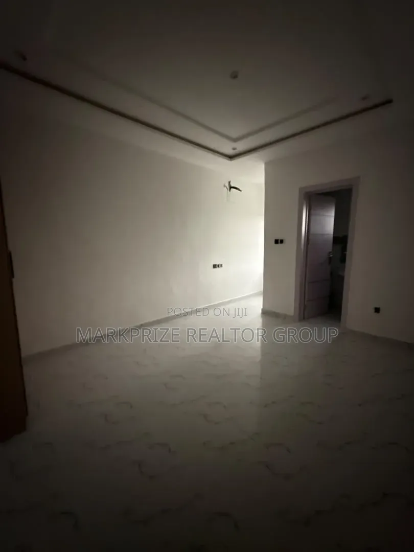 4bdrm Duplex in Vgc Lekki Lagos for sale in Lekki Expressway