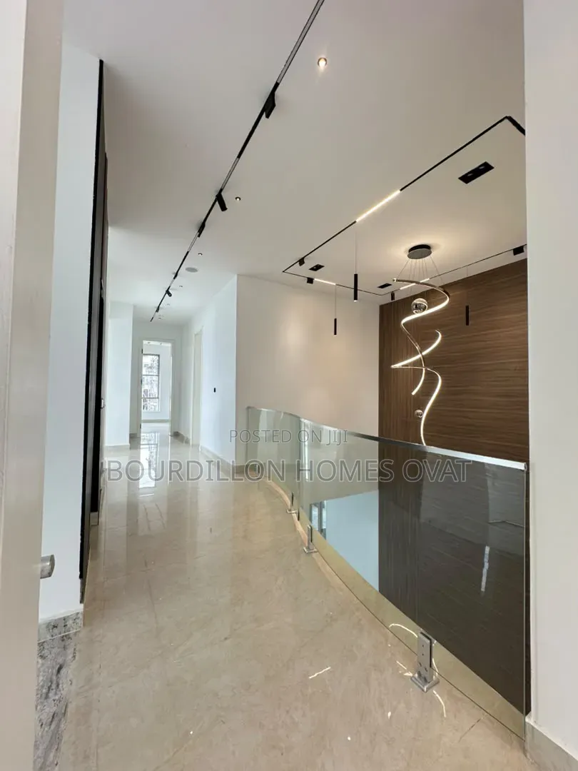 6bdrm Duplex in Banana Island Ikoyi for sale in Banana Island