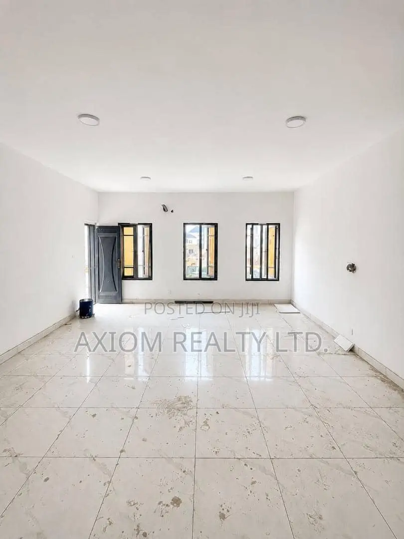 2bdrm Apartment in Sangotedo, Lagos for sale in Sangotedo