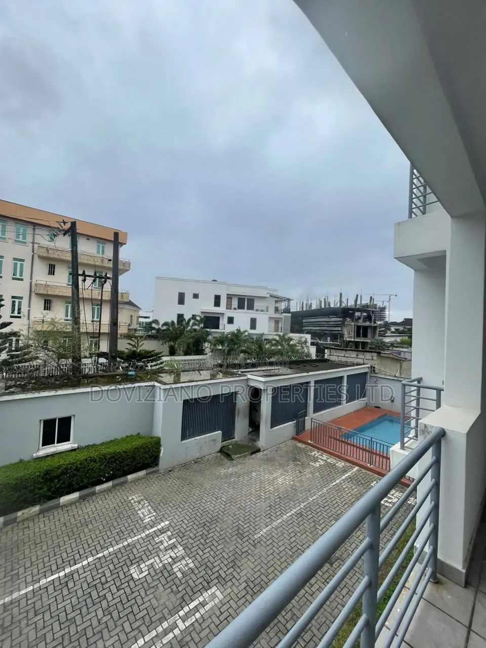 4bdrm Duplex in Parkview Estate for rent in Parkview Estate