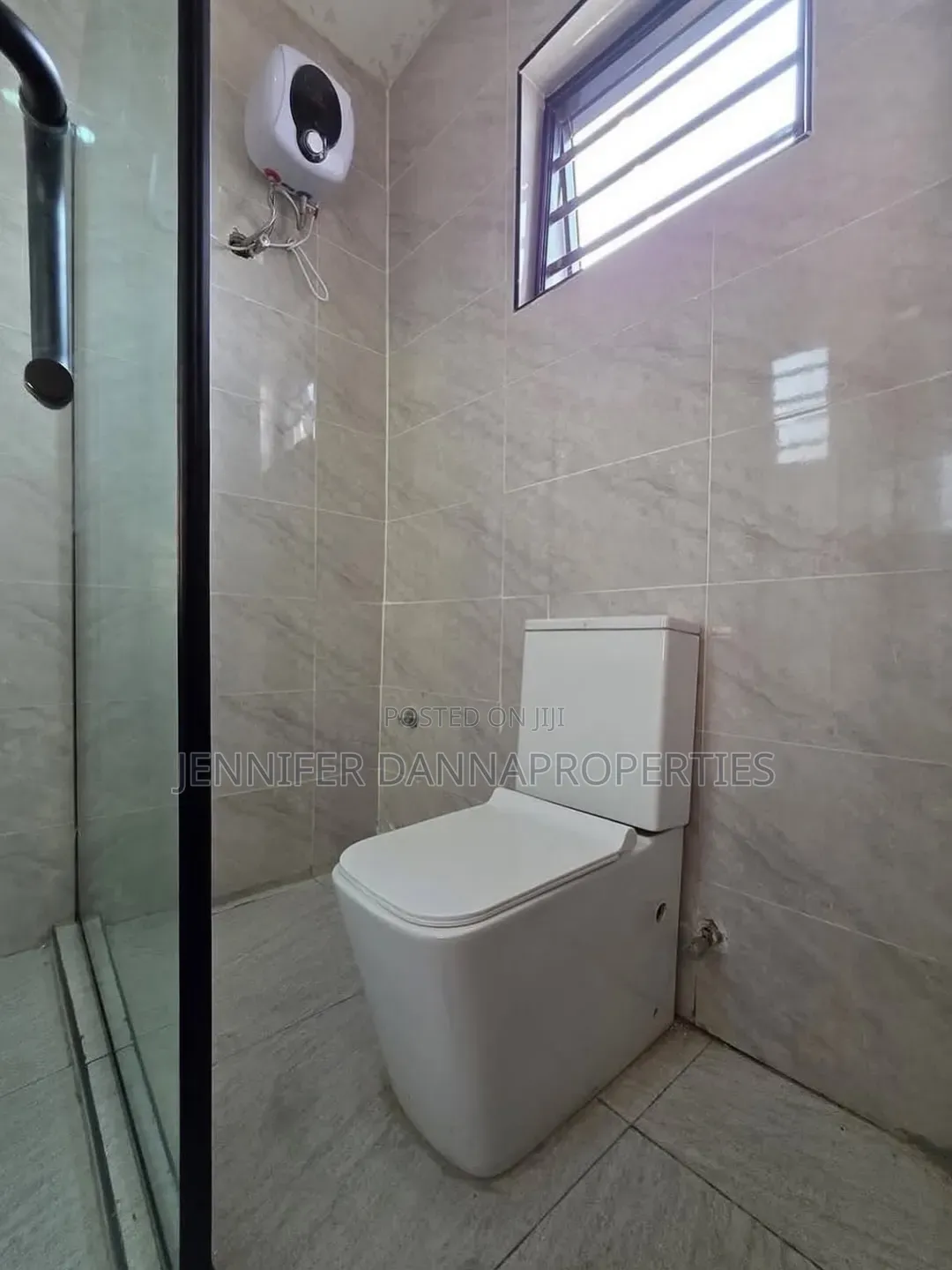 4bdrm Duplex in Lekki Phase 2 for sale in Lekki Phase 2