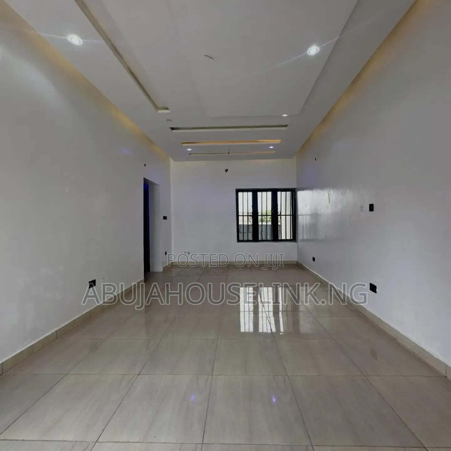 3bdrm Apartment in Wuye- Dakibiyu Abuja for sale in Wuye