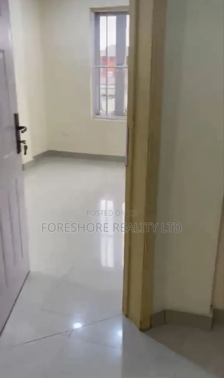 Furnished 3bdrm Apartment in Mende for rent in Mende