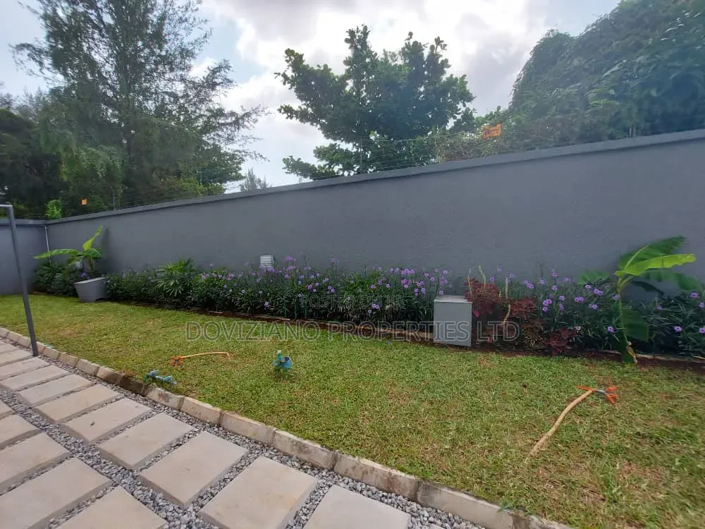 4bdrm Duplex in Banana Island for rent in Banana Island