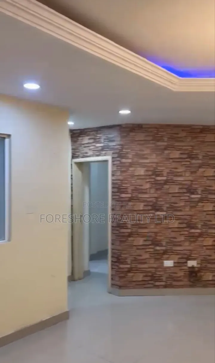 Furnished 3bdrm Apartment in Mende for rent in Mende