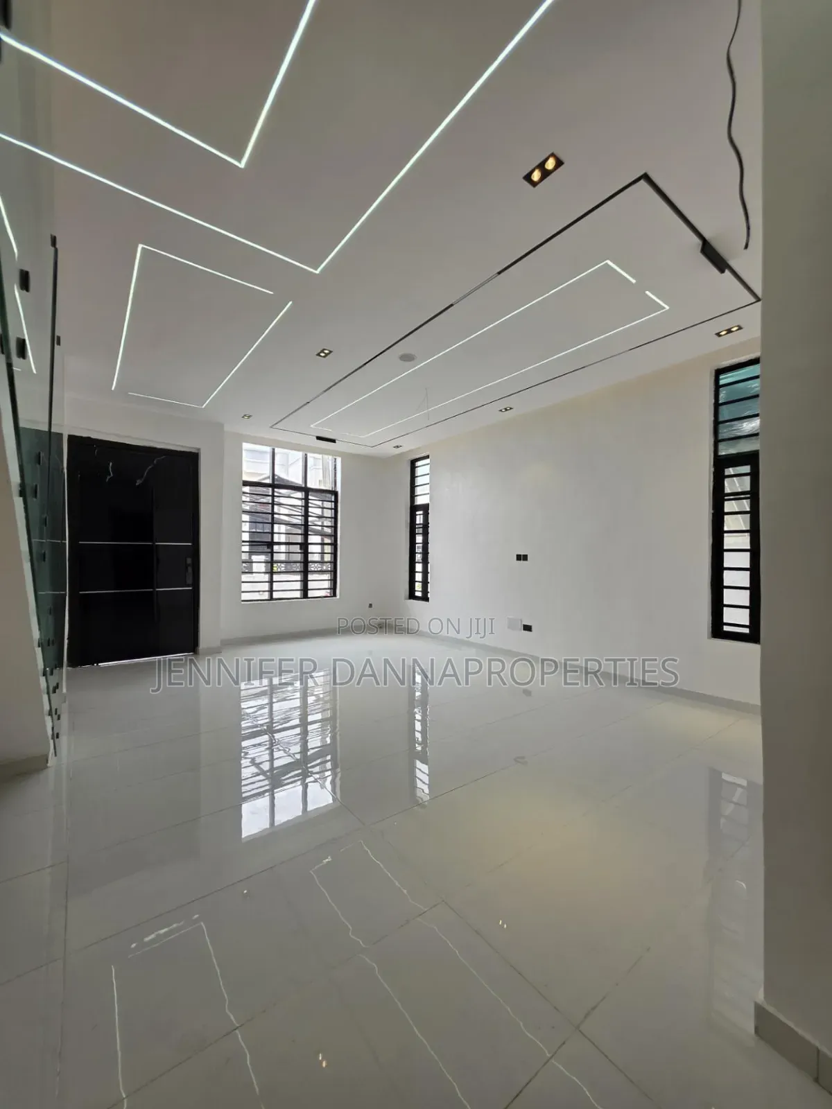 5bdrm Duplex in Lekki Palm City, Ado / Ajah for sale in Ado / Ajah