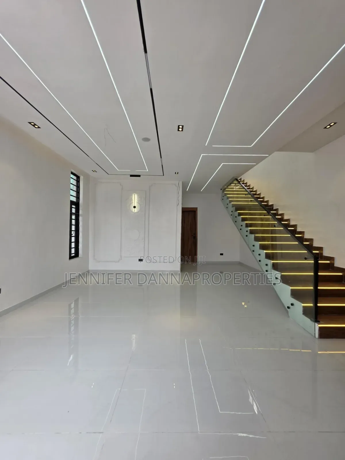 5bdrm Duplex in Lekki Palm City, Ado / Ajah for sale in Ado / Ajah