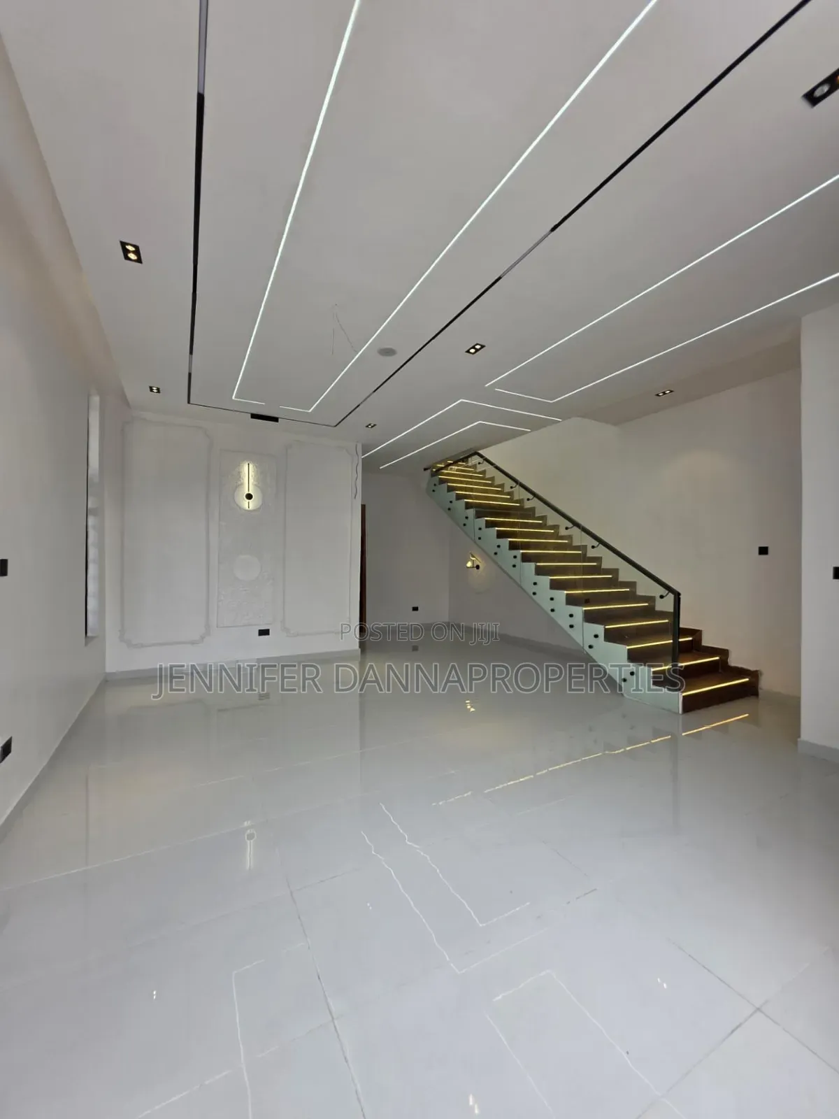 5bdrm Duplex in Lekki Palm City, Ado / Ajah for sale in Ado / Ajah