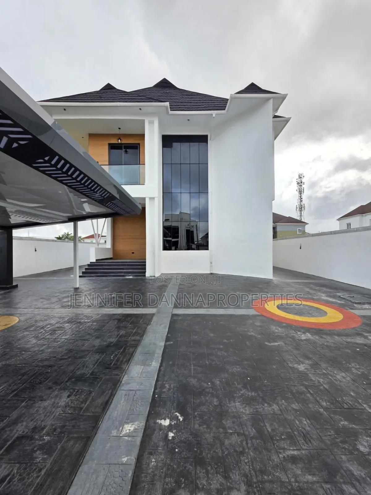 5bdrm Duplex in Sangotedo for sale in Sangotedo