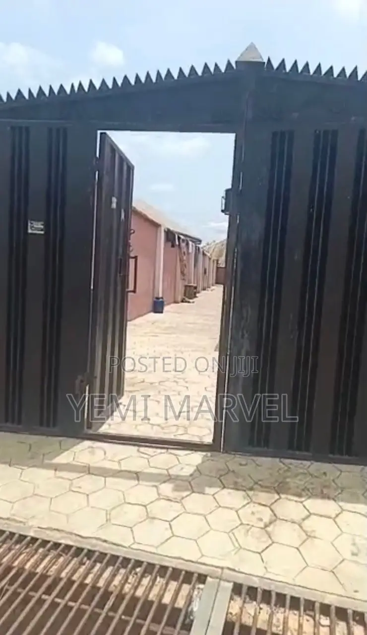 13bdrm Block of Flats in Apete Close To Oja,, Ajibode for sale in Ajibode